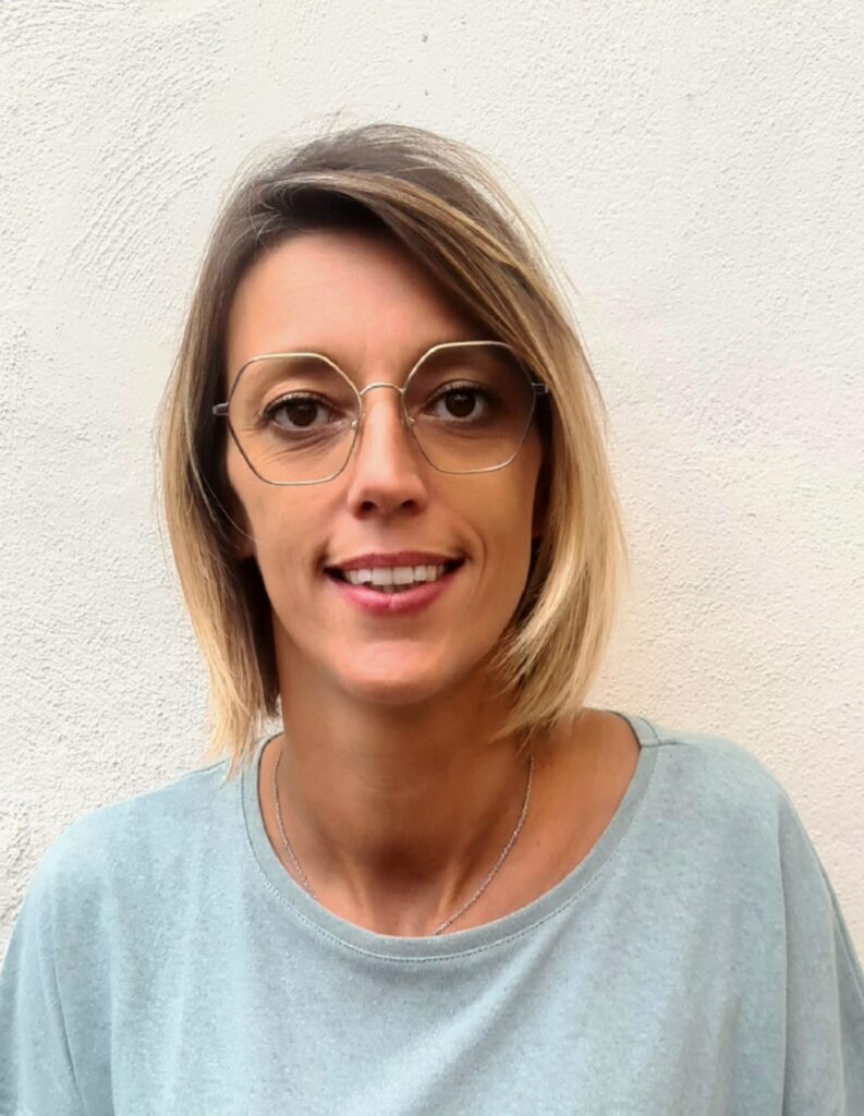 Aide soignante indépendante CESU