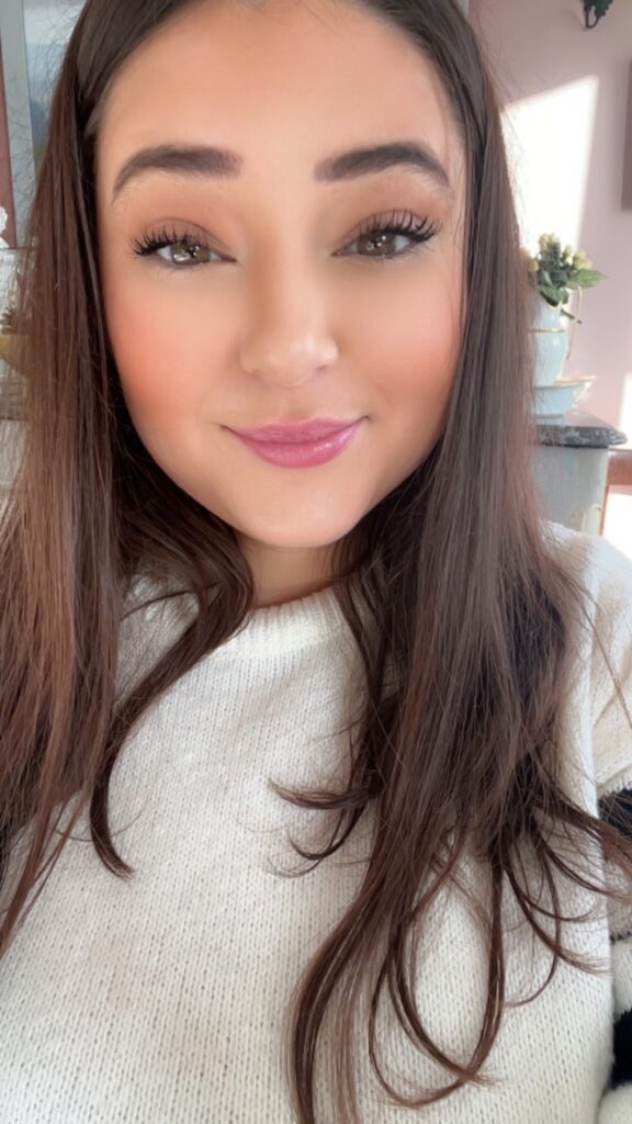 Auxiliaire de vie diplômée (Bac Pro ASSP) – 7 ans d’expérience